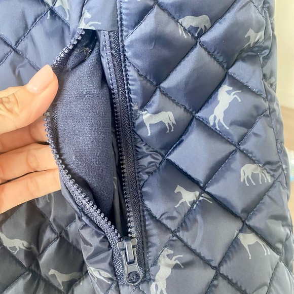 Piper down filled riding vest II by SmartPak, navy with horse pattern, size M - Picture 4 of 12